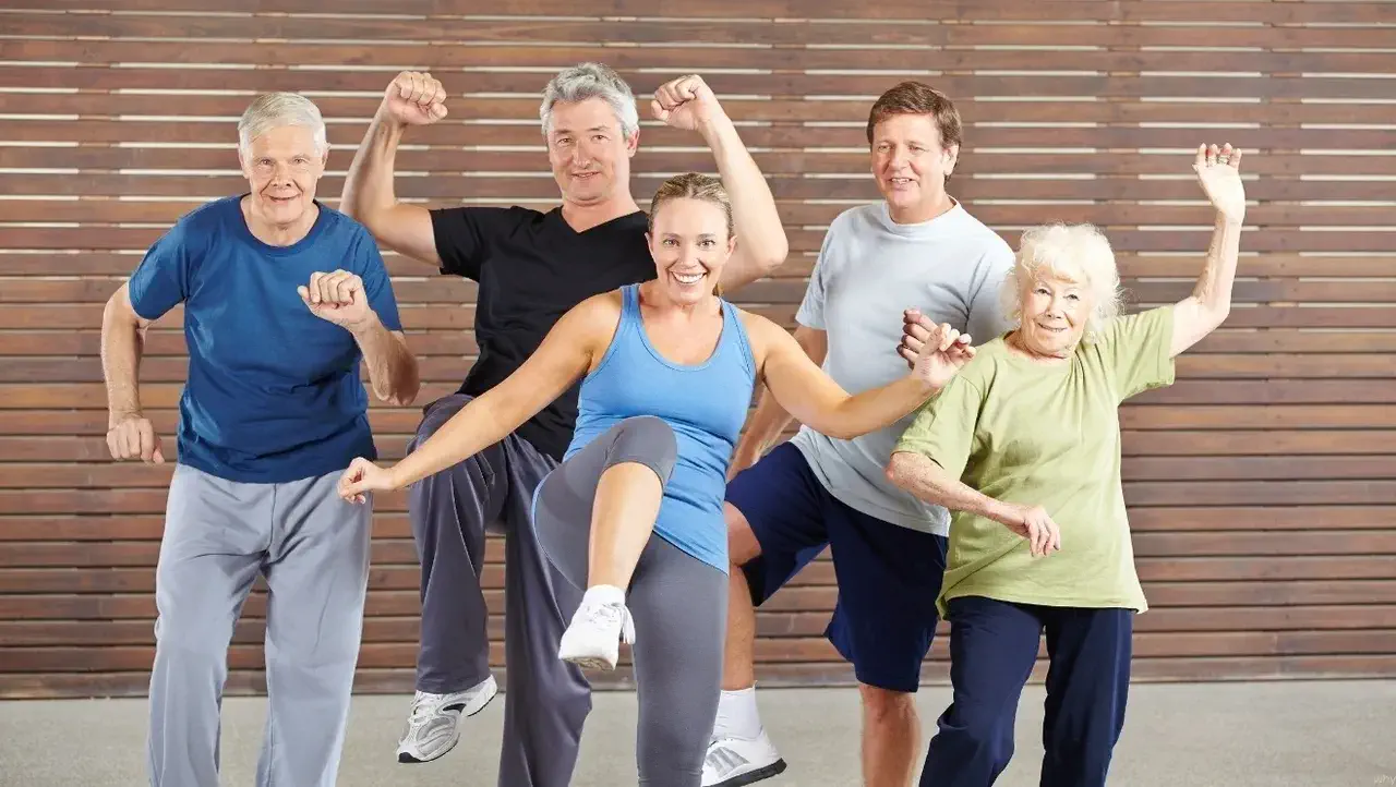 bnefits of group activities for seniors