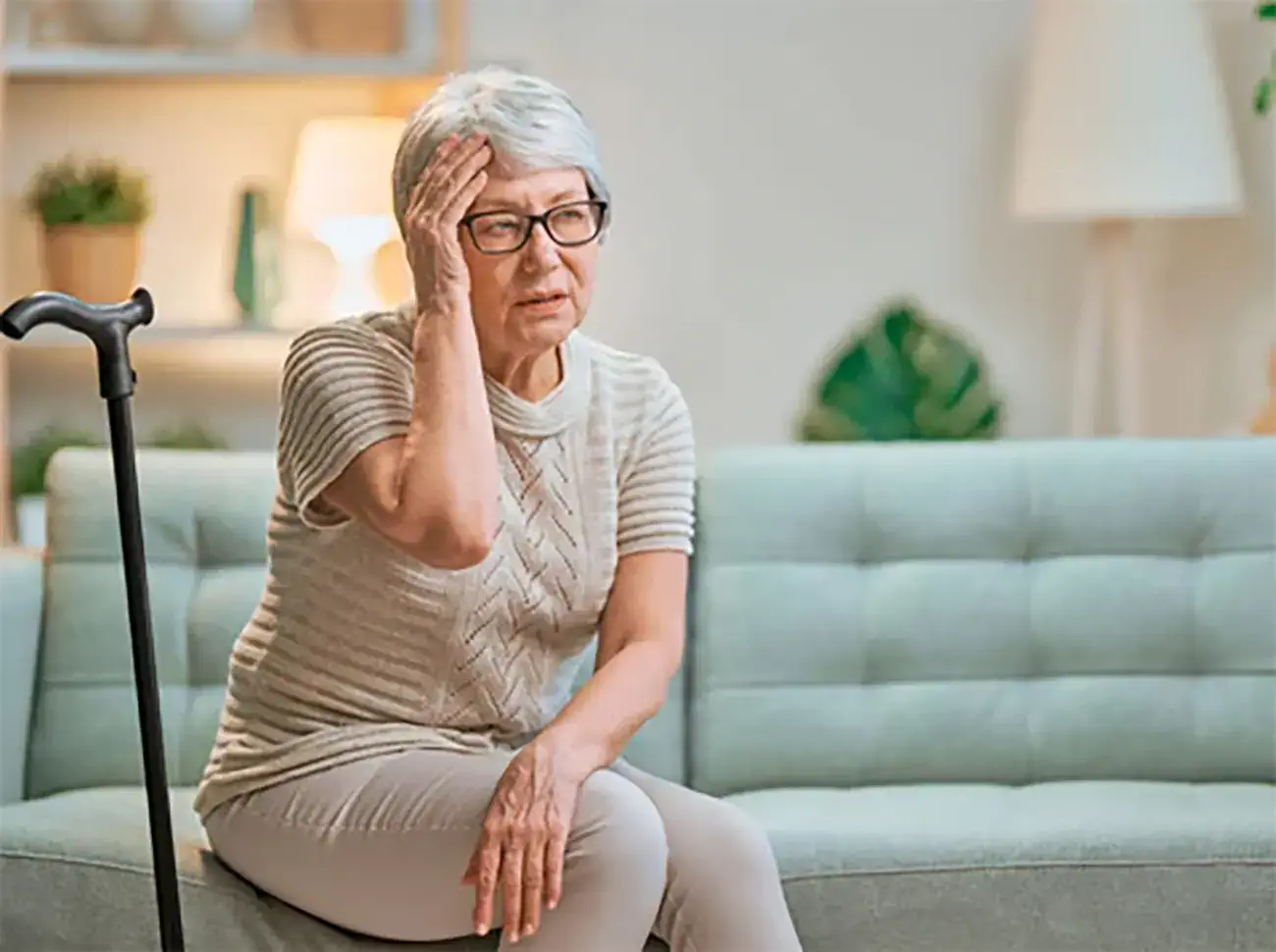 what are the symptoms of not drinking enough water