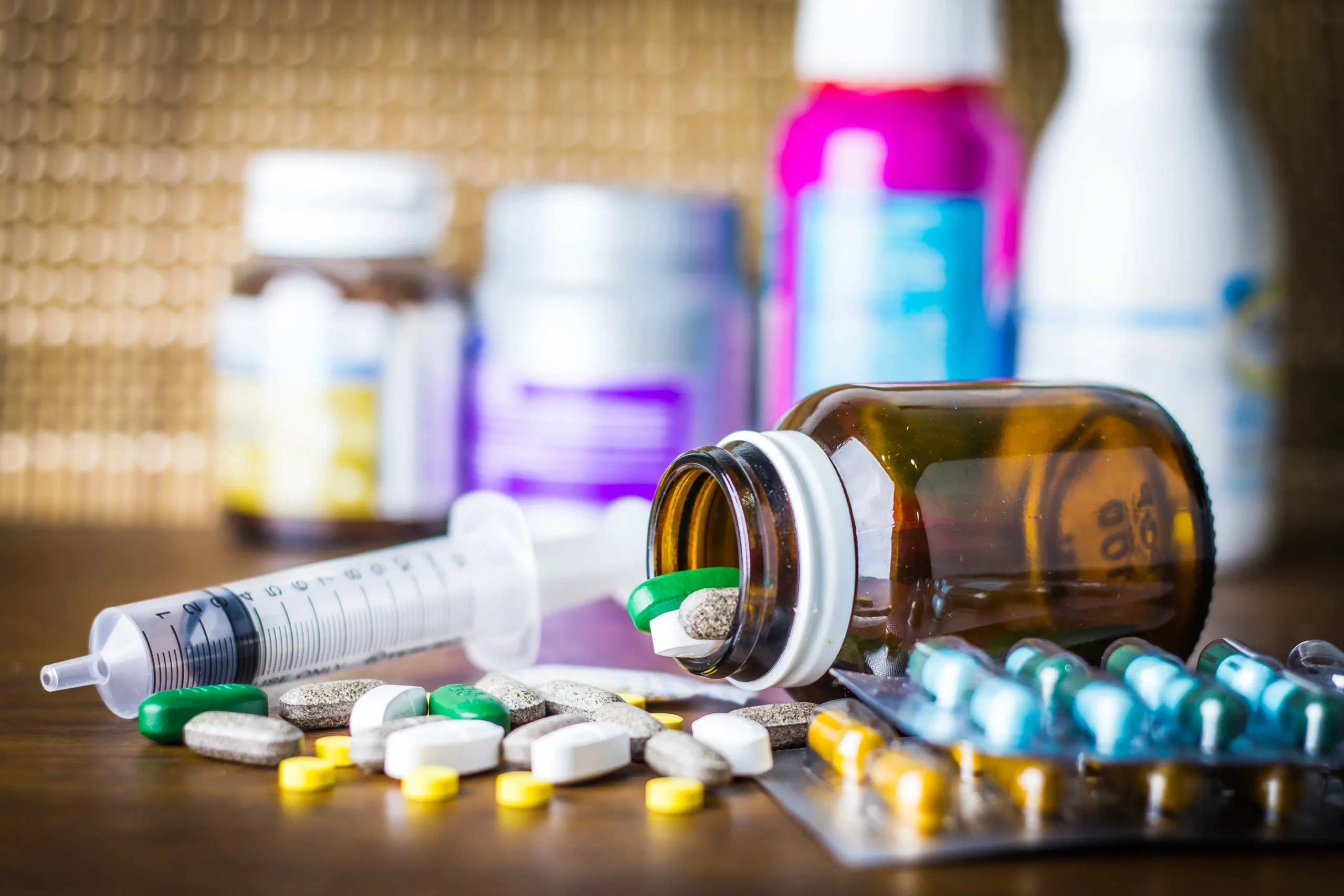 which medication would cause a ringing sensation in the ears