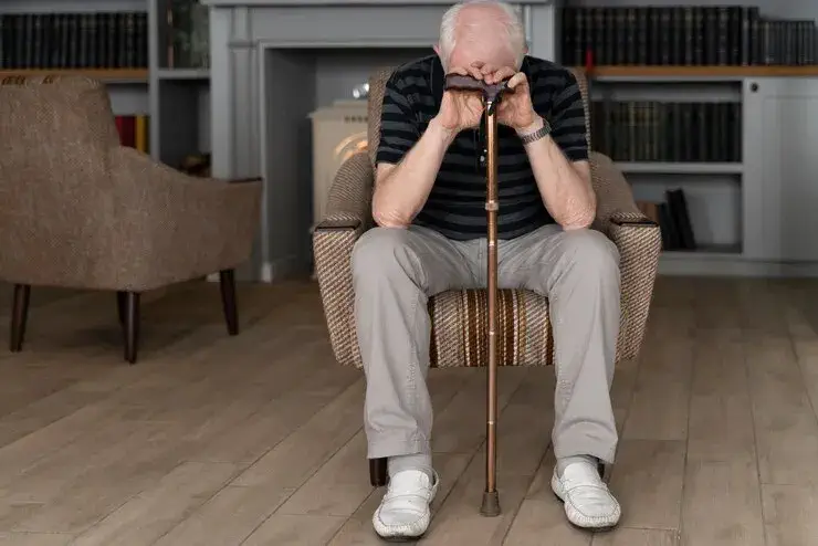 what causes low self-esteem in the elderly