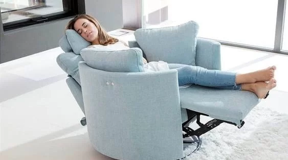adjustable bed or recliner for seniors with lower back pain