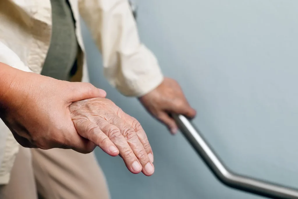 home safety checklist for seniors living alone