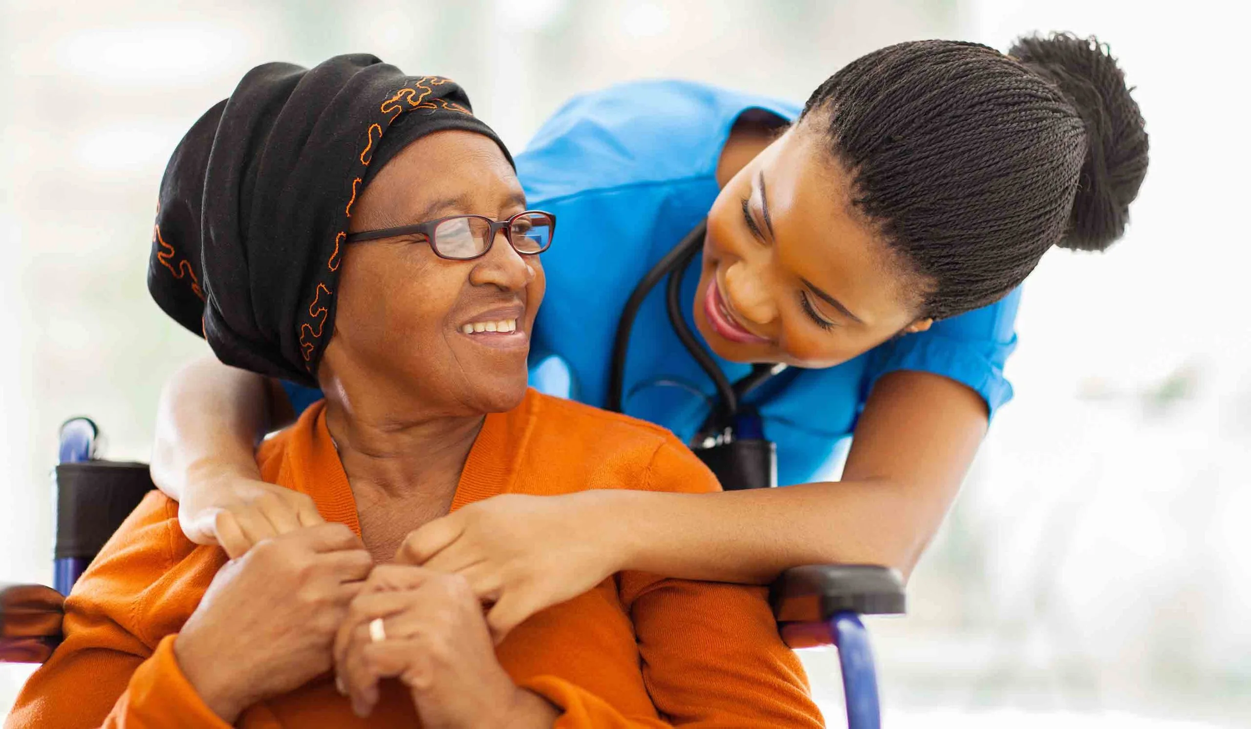 duties of a live-in caregiver for an elderly person