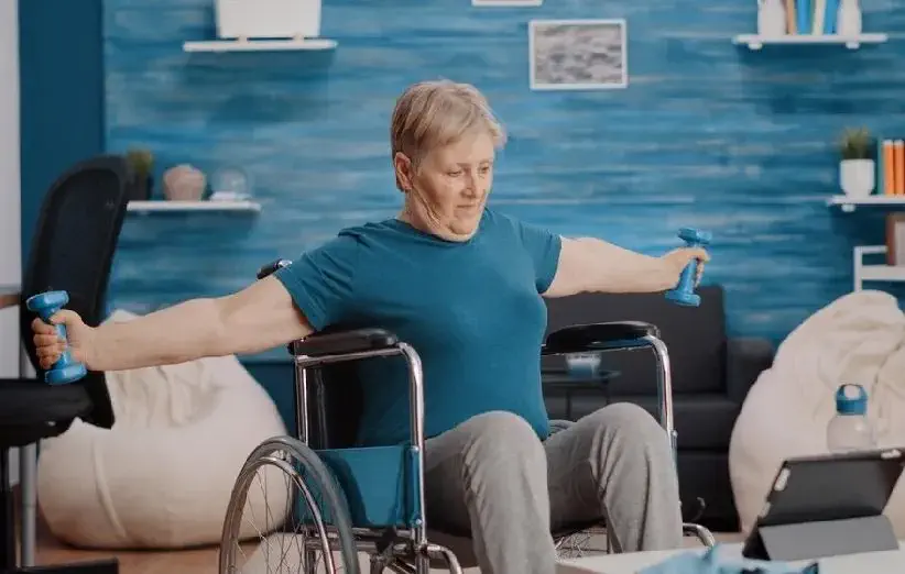 seated cardio exercises for seniors in wheelchairs