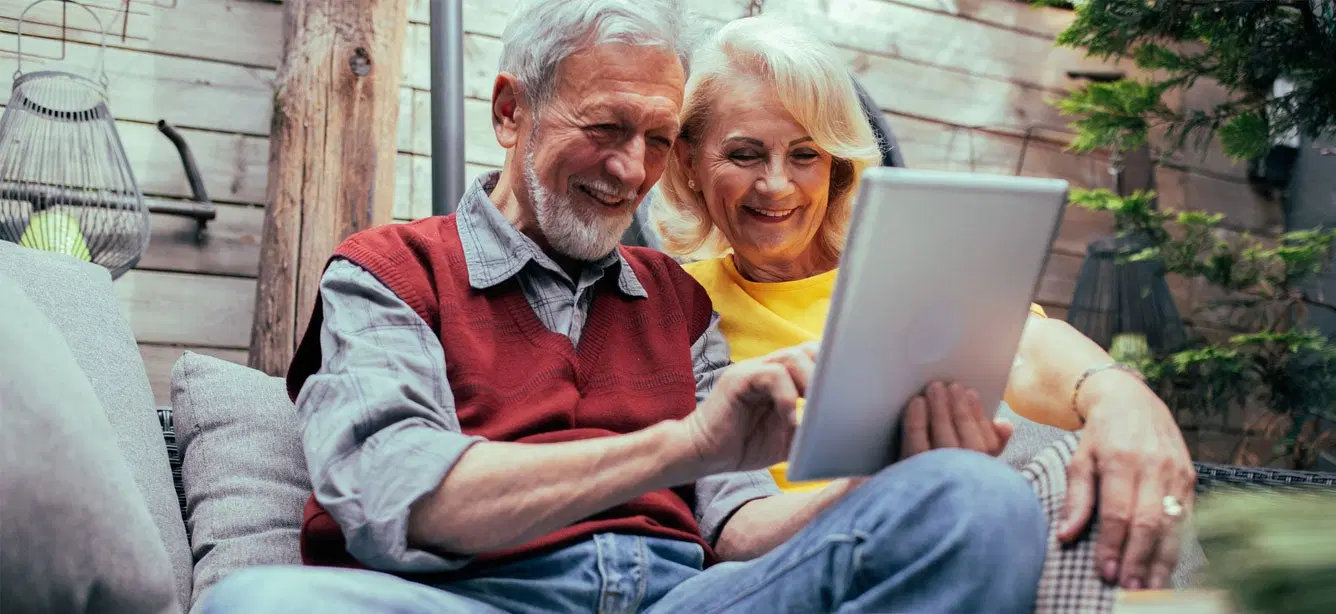 top ways older adults use a tablet