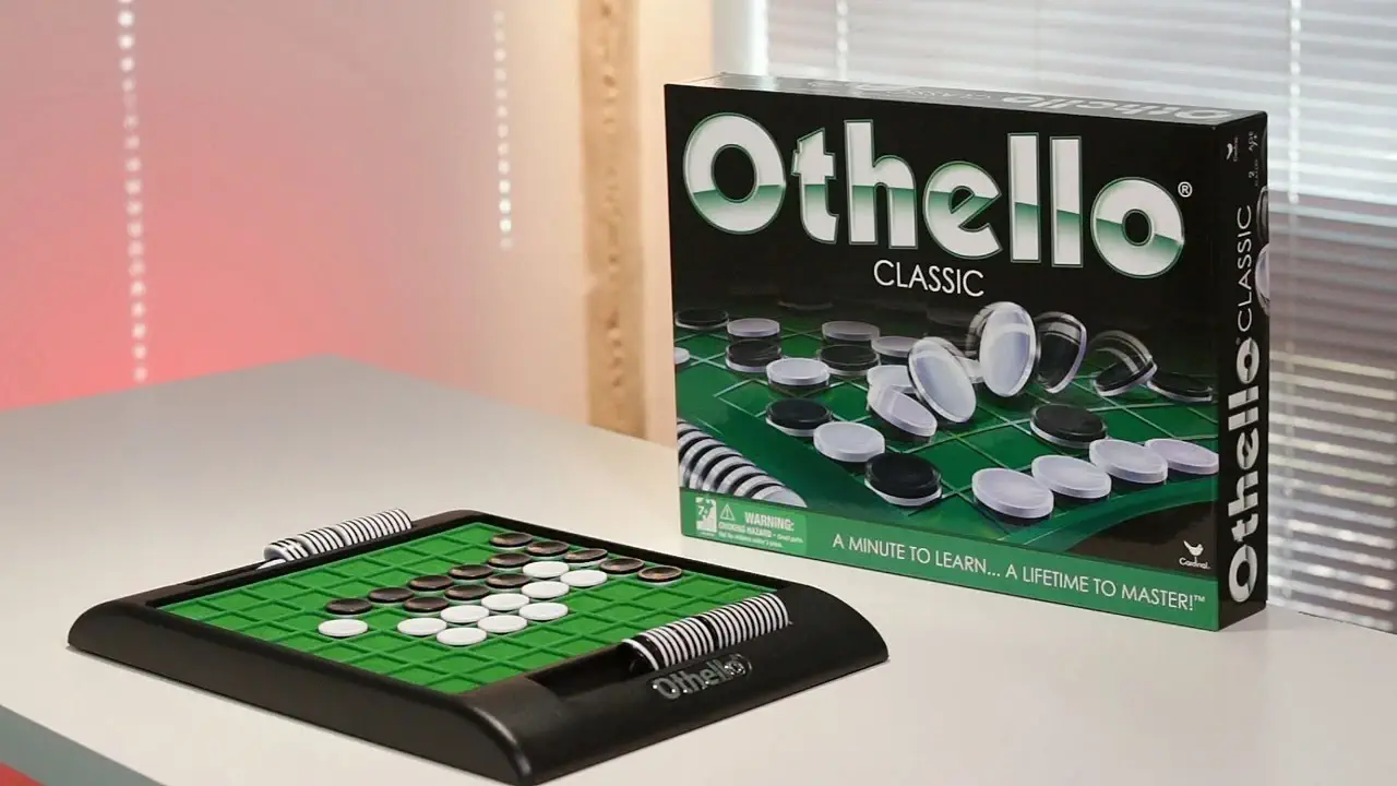 best board games for seniors to play with grandchildren at home: othello