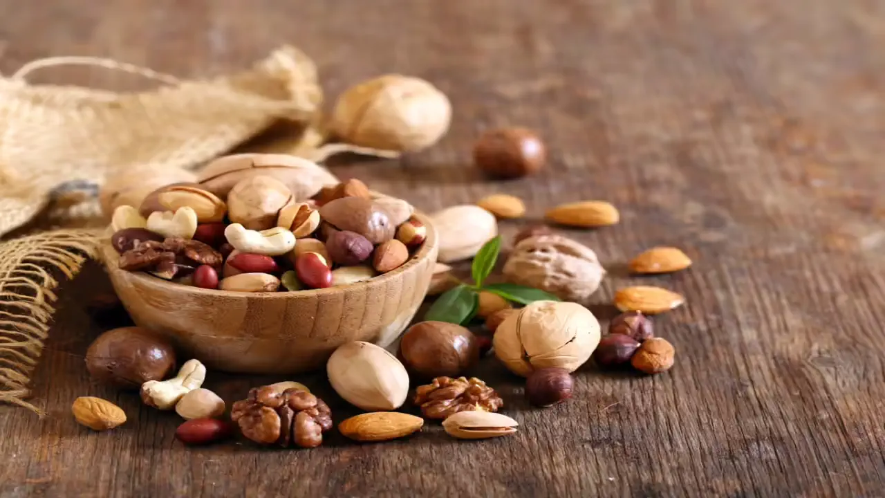 are nuts good for elderly